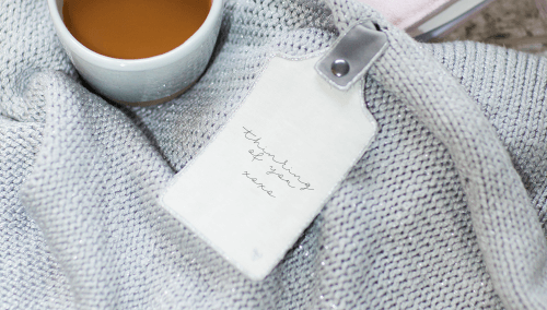 Big Hug Bundle : Big Hug Lap Blanket + Additional Tags